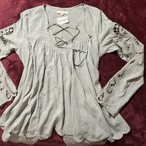 Long Sleeve Lace Up